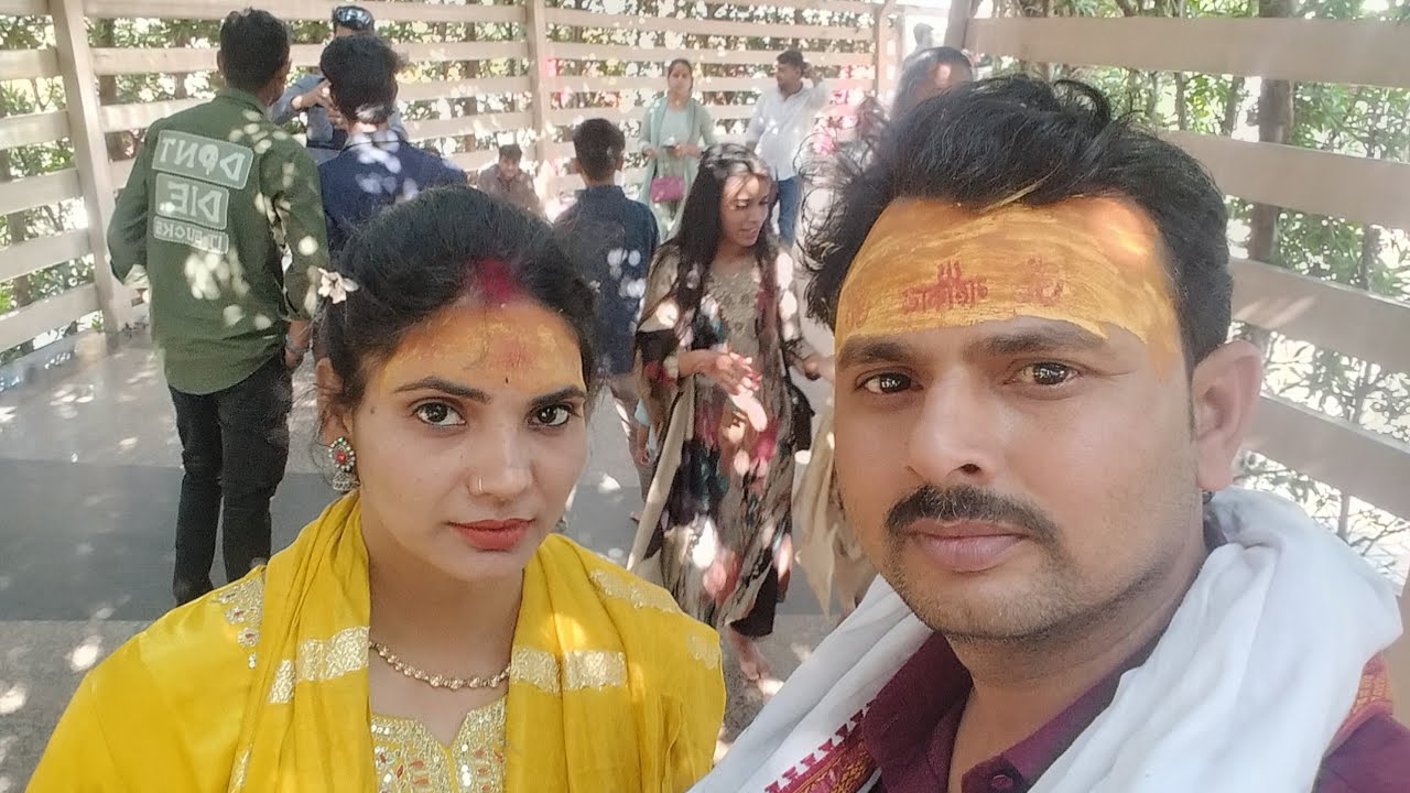 हैप्पी होली सभी दोस्तों से जय श्री राधे कृष्णा 🙏सभी दोस्तों से कैसे है आप सभी  प्लीज़ लाइक और कमेंट💫