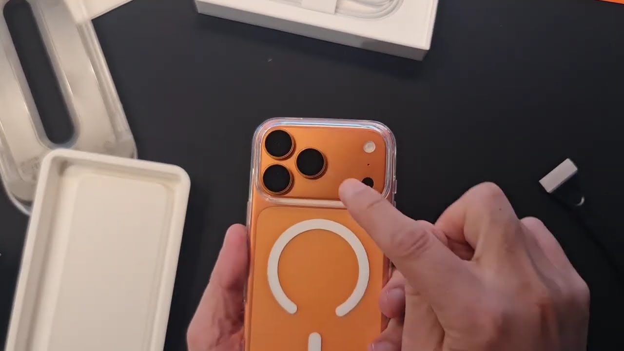 Kutu Açılımı | iPhone 17 Pro Max kutusundan çıkıyor.  #kozmikturuncu