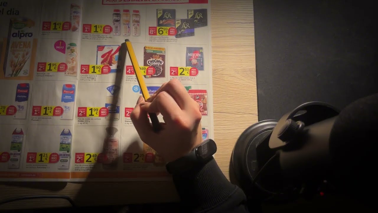 ASMR | Leyendo un folleto de supermercado en Valenciano (Consum) 💖📙