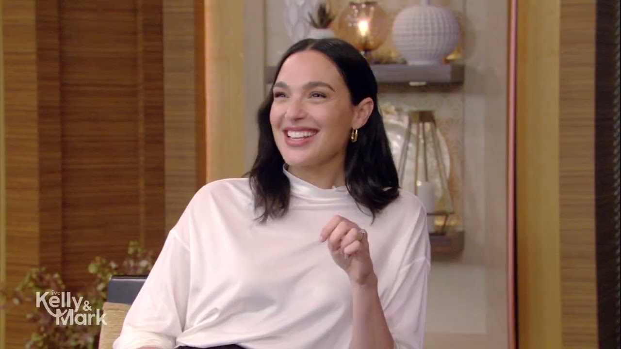 Gal Gadot Shares How Her Daughters Reacted to Her Being the Evil Queen in 
