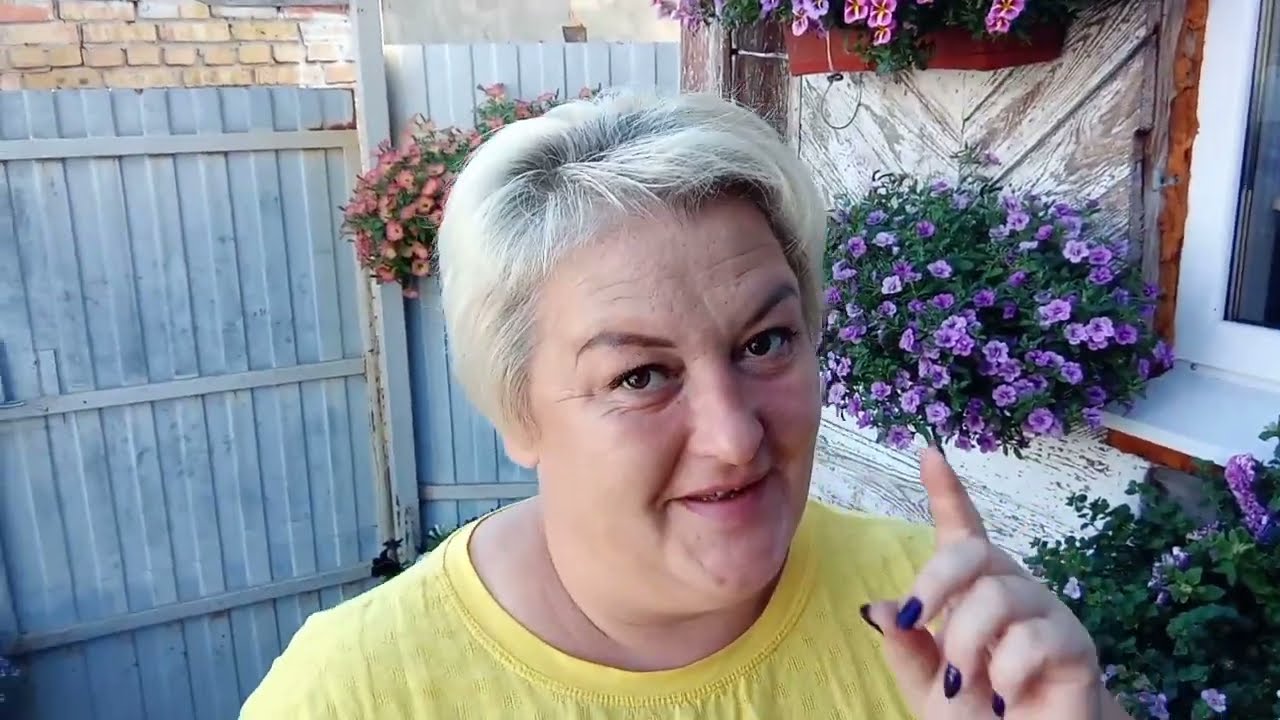🌺Мой маленький цветущий дворик.🌺Не опоздать!Успеть запечатлить красоту.😍
