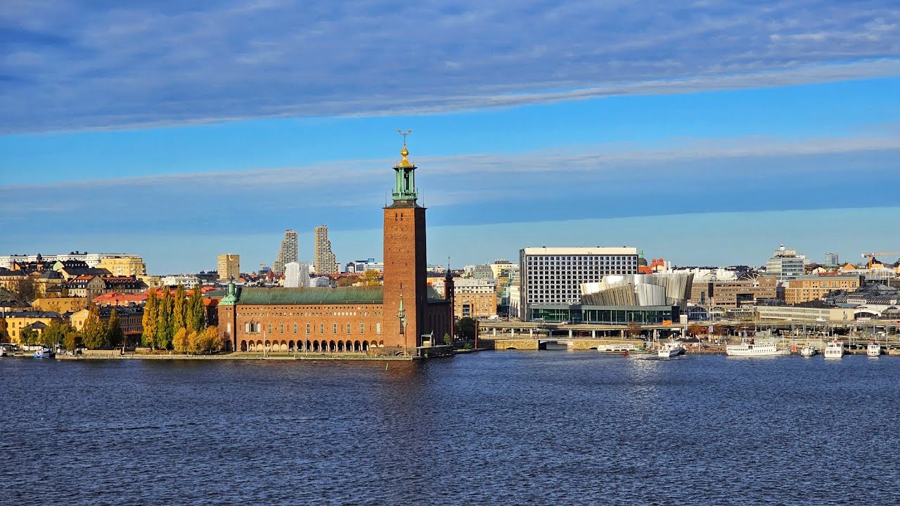 Embracing Stockholm's Beauty: A Walk from Medborgarplatsen to Monteliusvägen - Sweden 4K