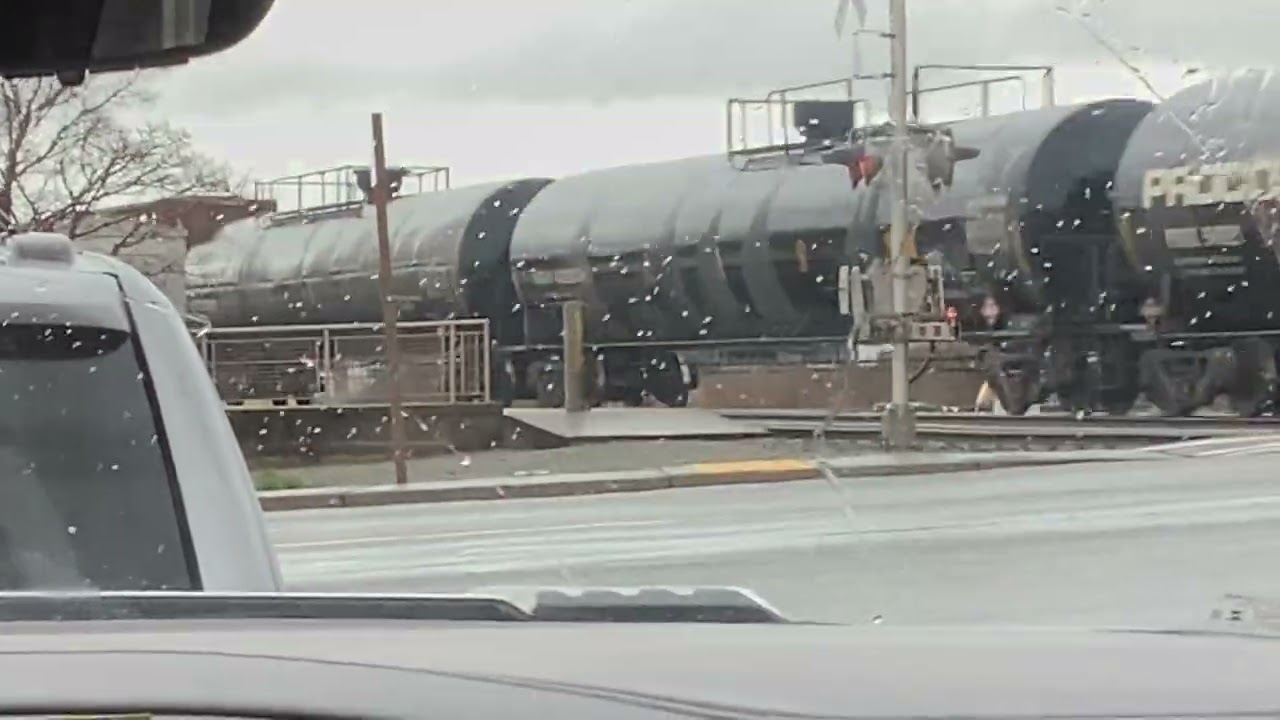 Southbound BNSF freight train in Stanwood Washington 
