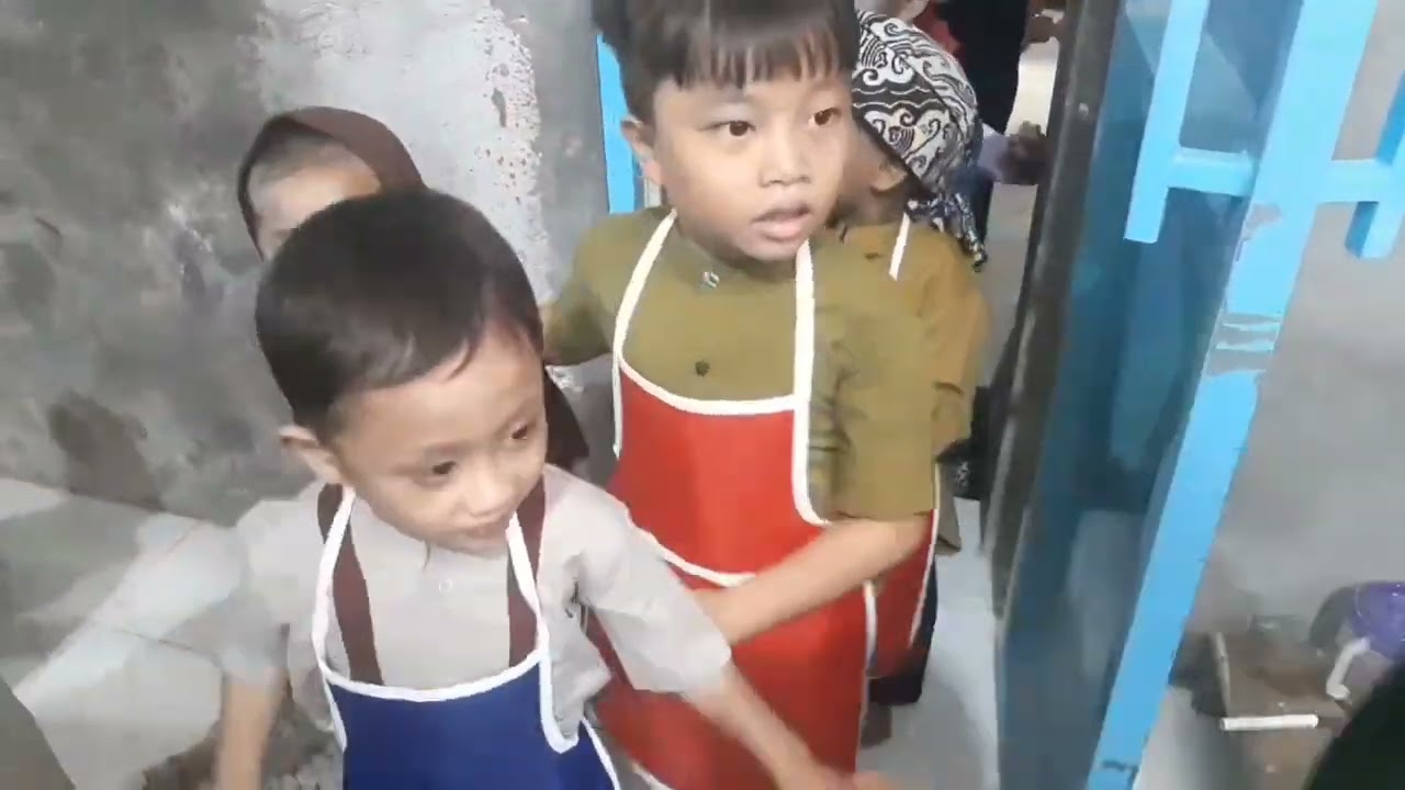 Pembukaan Tema Pekerjaan