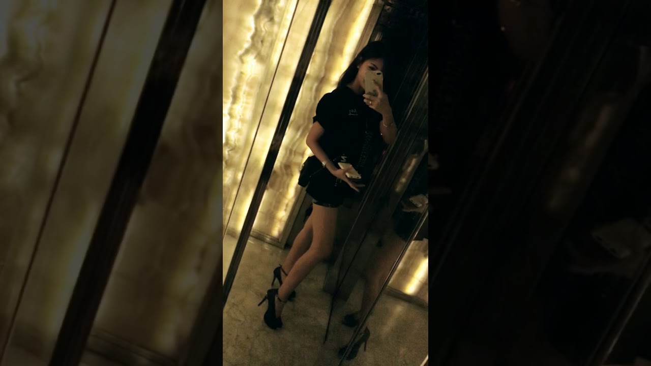 1001 lift hotel karaoke dan ada bar juga restaurant dan lounge disko nya