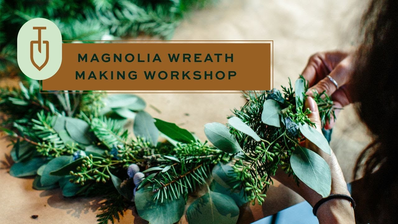 Create Your Own Stunning Magnolia Wreath!