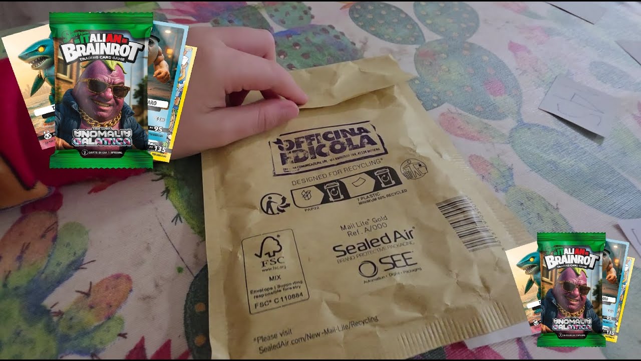 Italian Brainrot unboxing della busta di Officina Edicola con le mancanti ordinate
