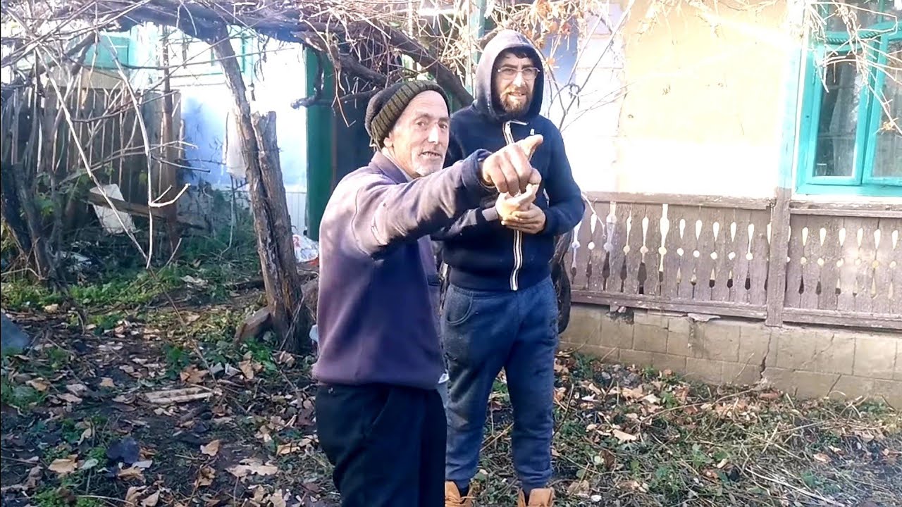 Repar dusumeaua de la casuta din Mandresti !