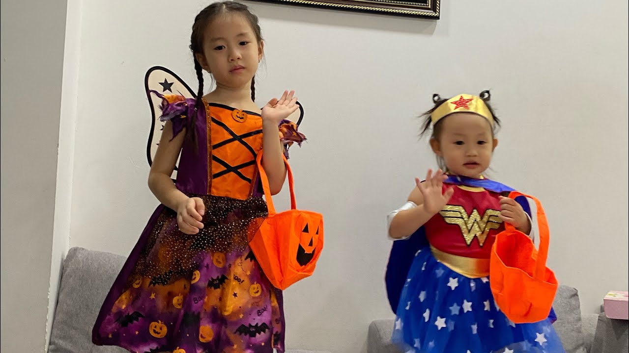 Halloween 2025 Merry Sunny đi xin kẹo 🎃
