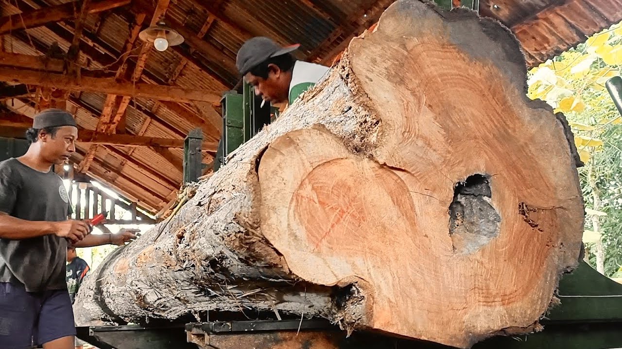 MAKING BEAUTIFUL SHEETS || it takes time to become a skilled carpenter || sawmill 
