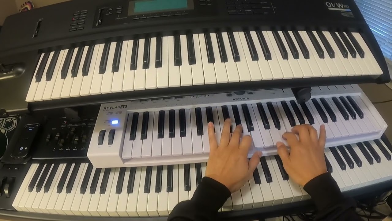 Los Bybys, "Vestida de Blanco", teclado
