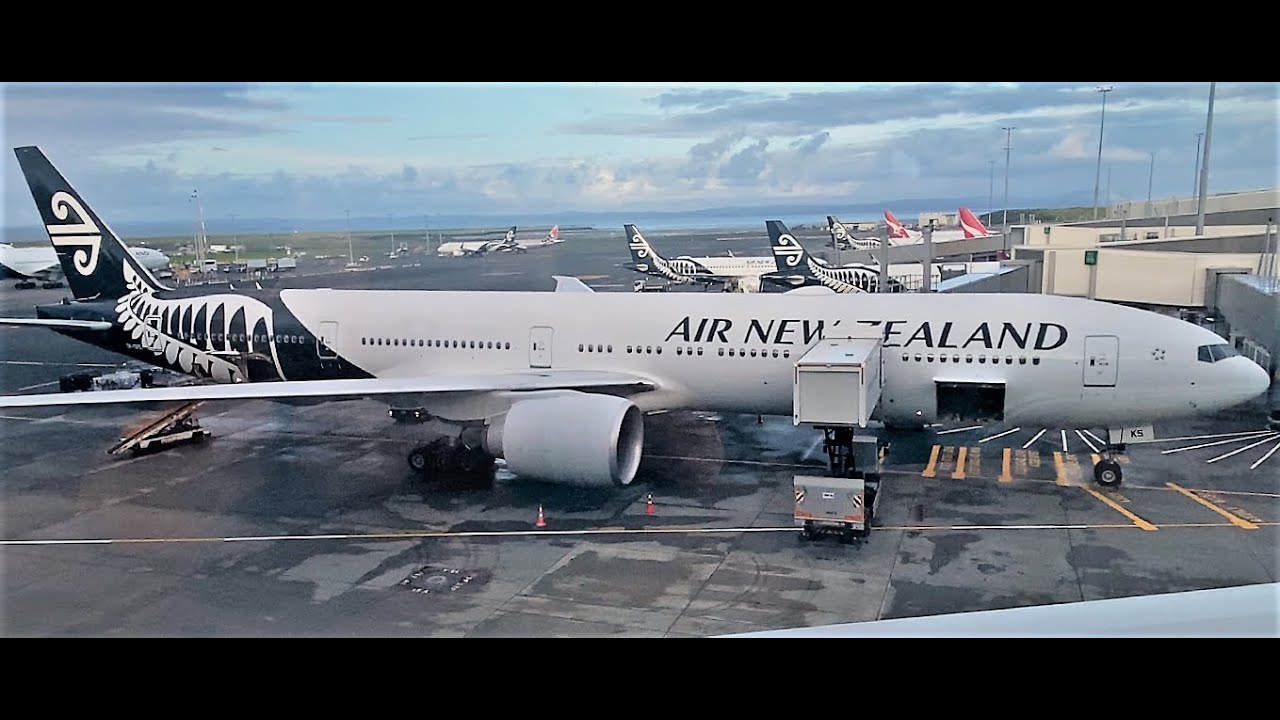 Air New Zealand 777-300ER Economy Class Trip Report | NZ145 Auckland to Brisbane