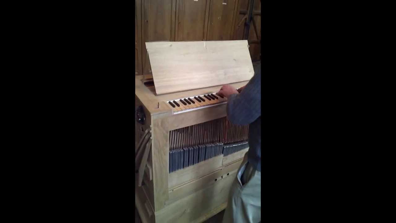 Orgue coffre Desmottes