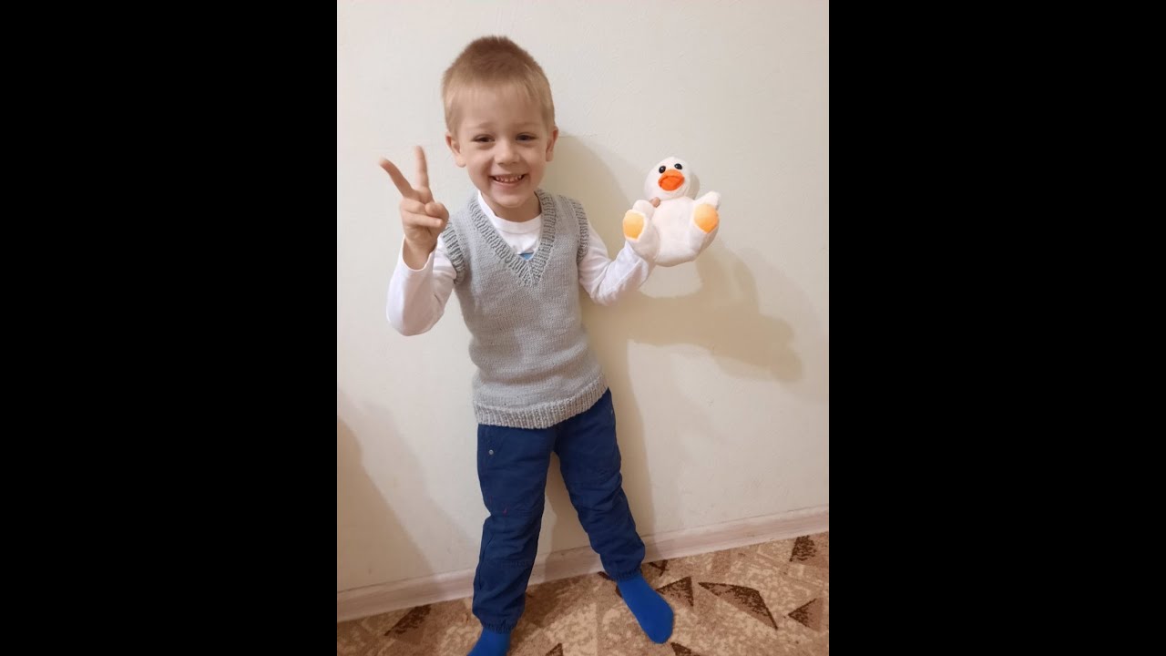 Безрукавка спицами для мальчика 3-4 лет (свяжет даже начинающий) (часть 1)