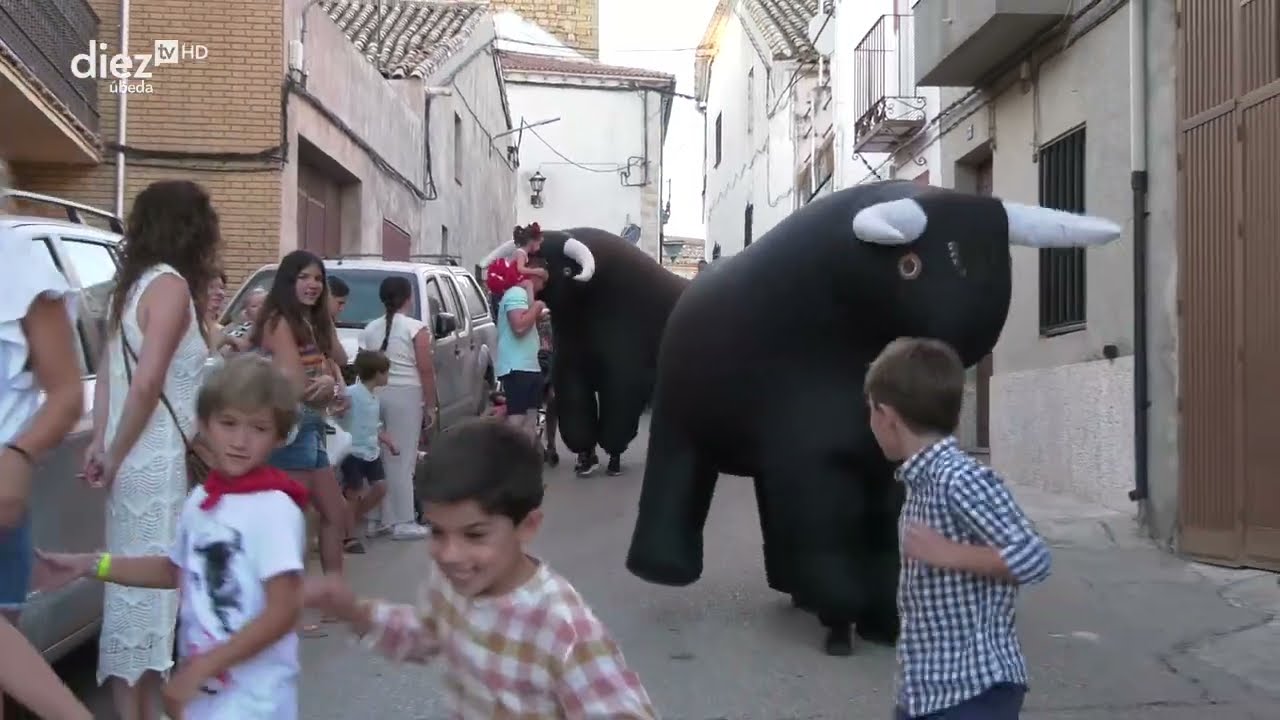 De Pueblo en Feria 2023. Begíjar (Pasacalles Encierros)