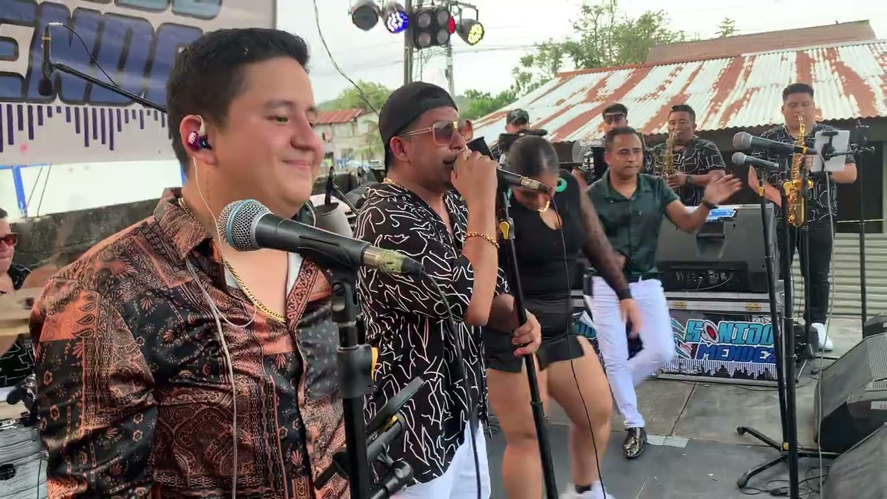 Los bravo y su orquesta y sonido Mendez