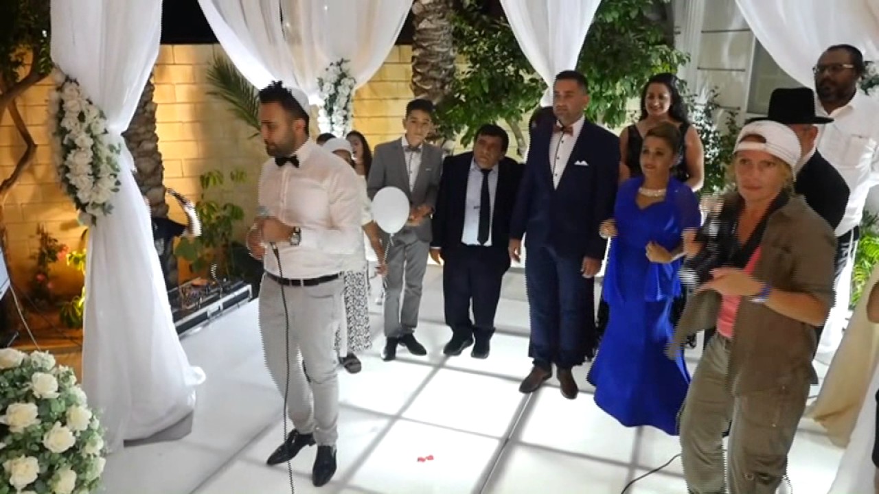 אלי מטי בביצוע מרגש בואי בשלום- כניסה לחופה חתן וכלה איכות HD