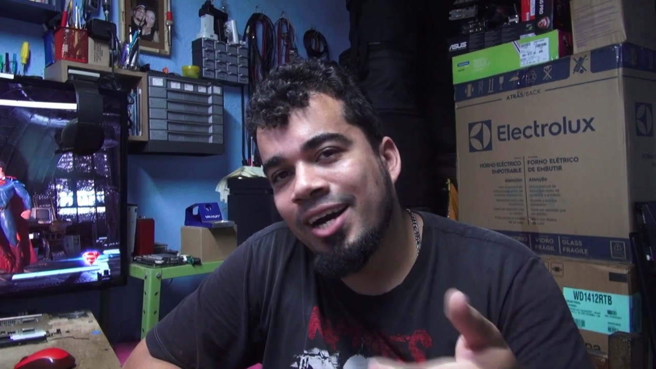 PLAYSTATION 4 - LUZ BRANCA, SEM VÍDEO