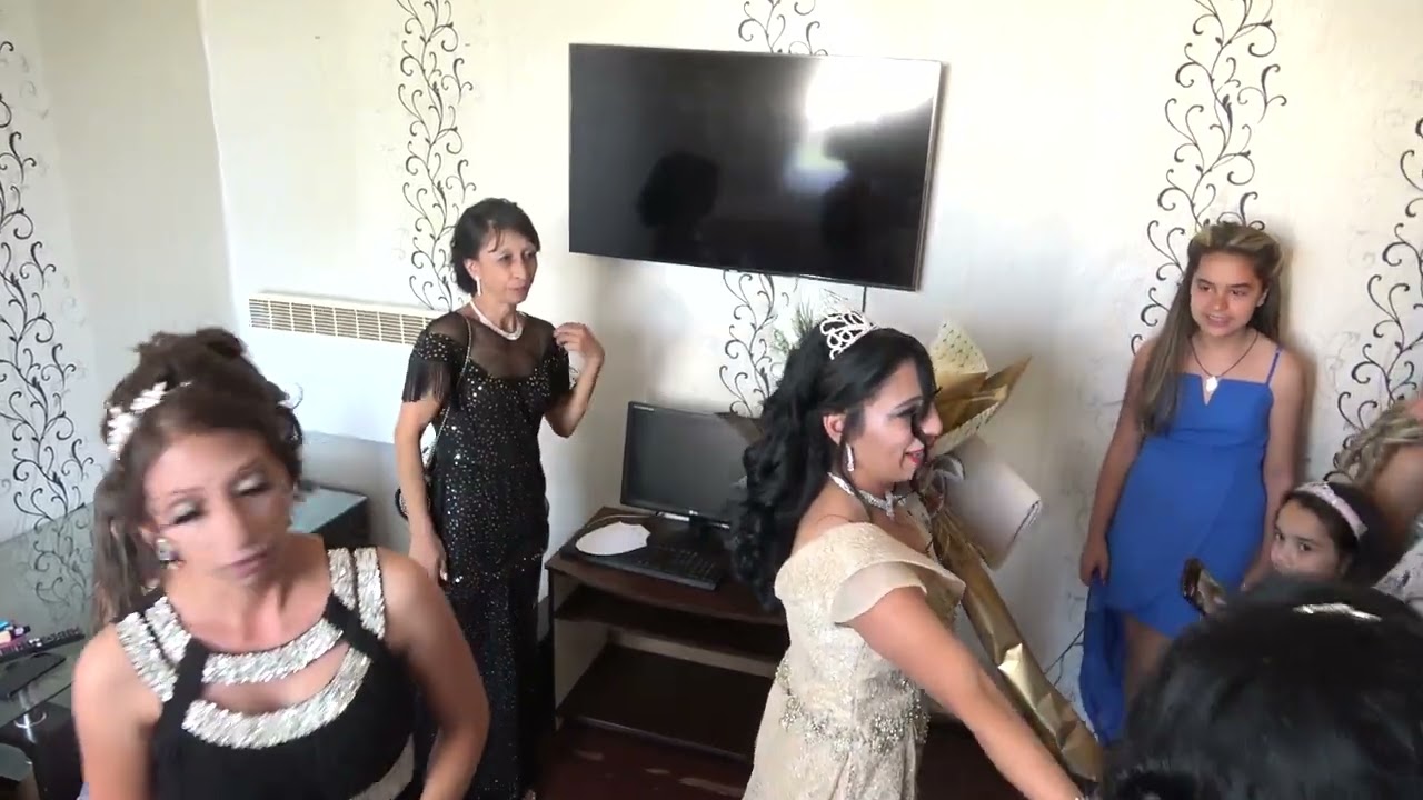 Абитуриентския бал на Елеонора (FULL HD) 1080p50