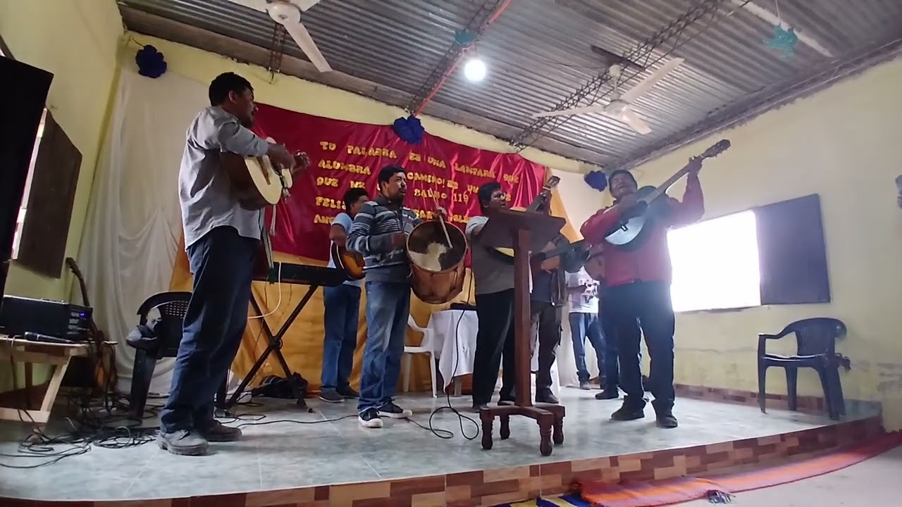 Iglesia anglicana/barrio Toba/Ingeniero Juárez 