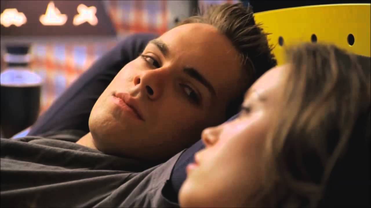 Video tribute to John & Cameron (Terminator:The Sarah Connor Chronicles)