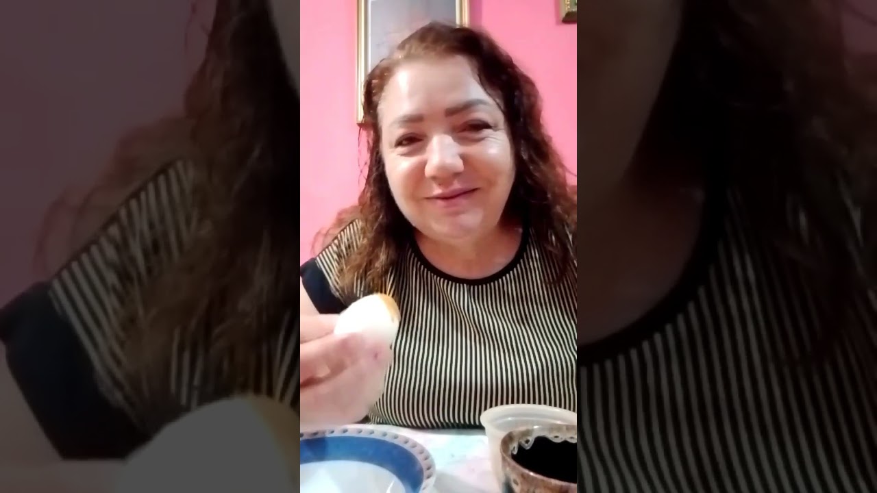 Um pouco rouca, mas tudo bem.