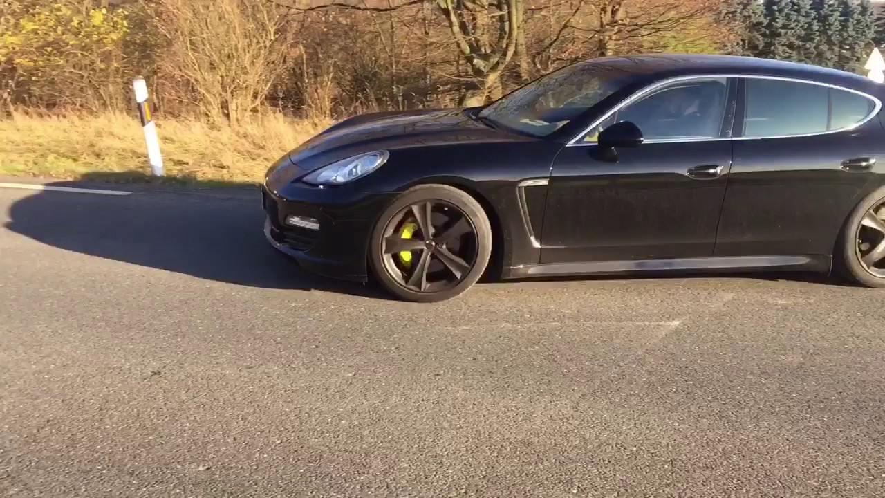 Porsche Panamera S Sound 4.8L 400PS