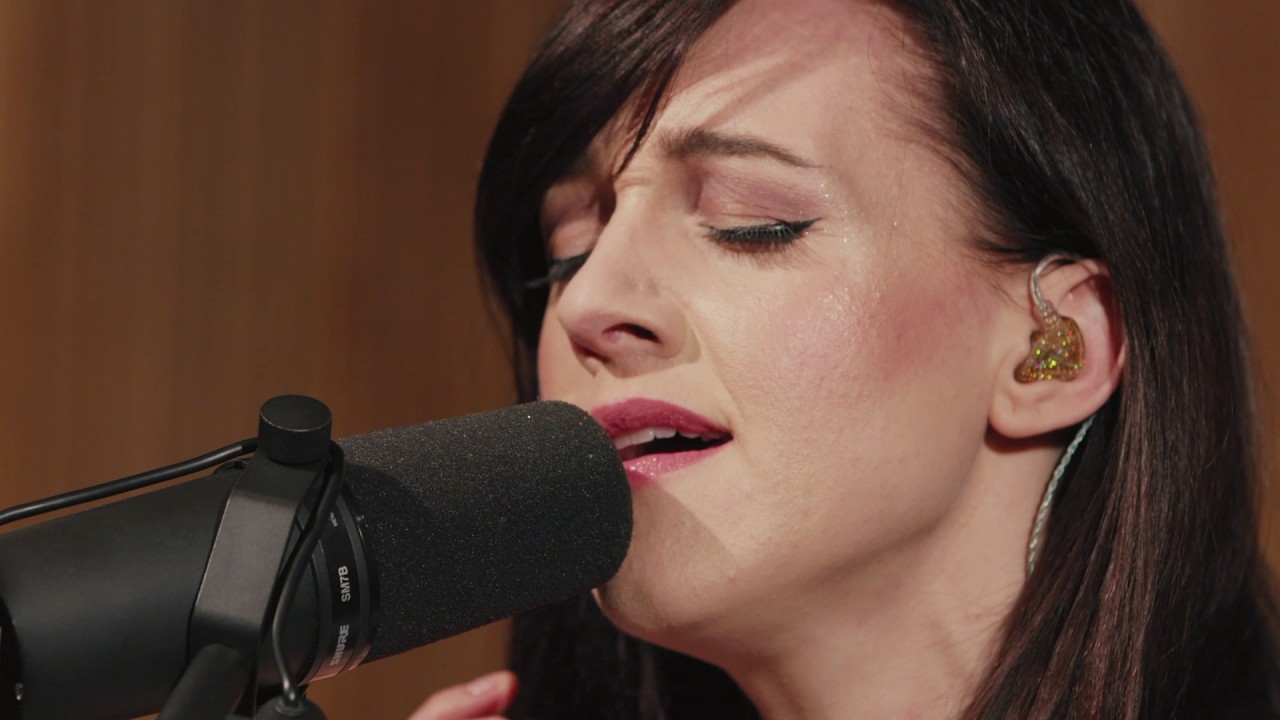 RADIOHEAD - TRUE LOVE WAITS (COVER BY LENA HALL)