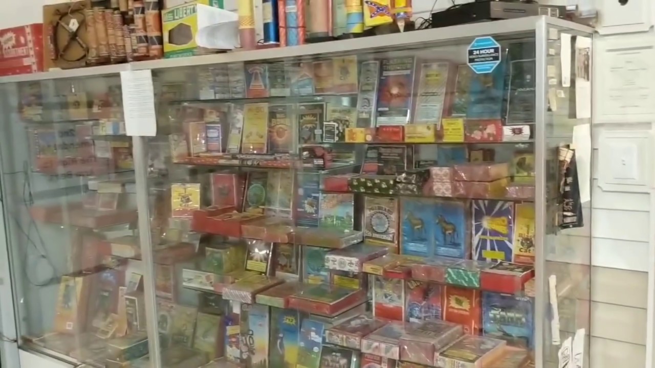 👍The ULTIMATE VINTAGE FIREWORKS COLLECTION👍(🧨BOB'S FIREWORKS🧨)