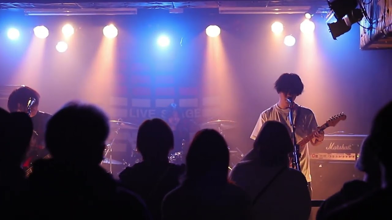 酒飲むクジラ　short
