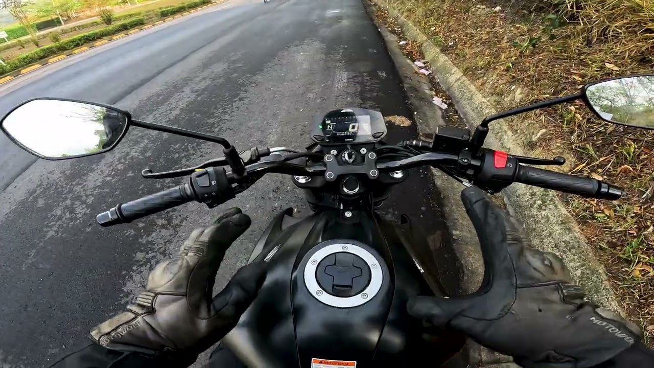SUZUKI GIXXER 250 Modelo 2026 - Primeras impresiones.