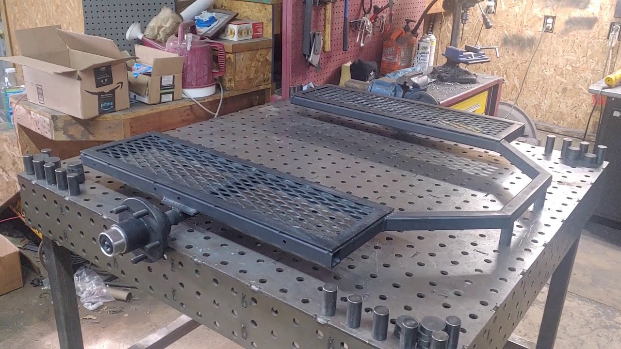 What you get when you buy a SaferWholesale.com Outlaw outrigger trike kit