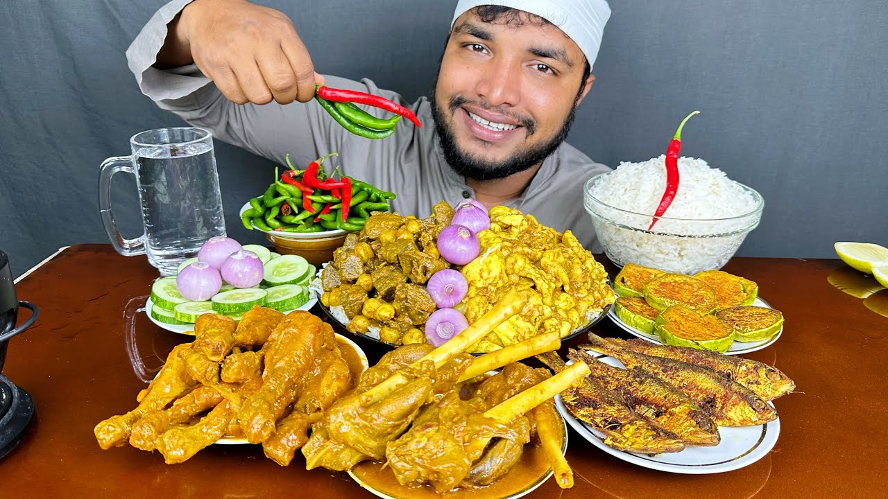 EATING MUTTON FAT CURRY, MUTTON LIVER CURRY, CHICKEN LEG CURRY AND MUTTON NALLI CURRY WITH RICE