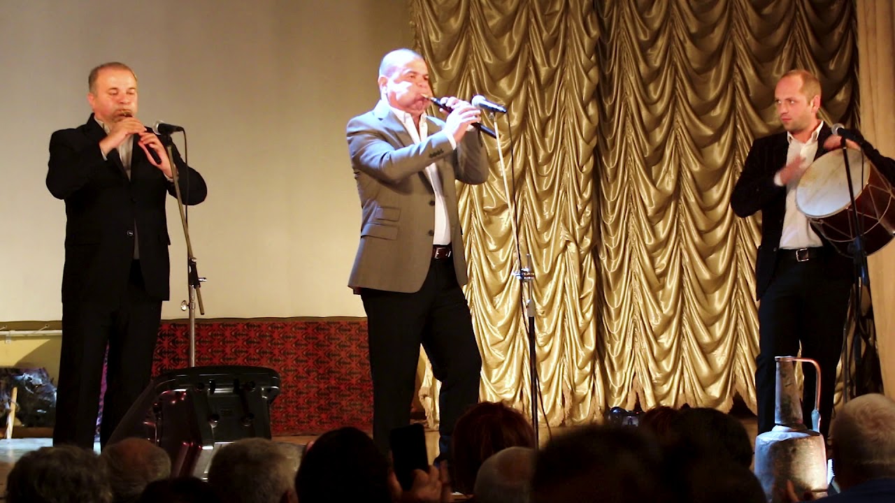 Գևորգ Դաբաղյան - ժող․ երգերի և պարերի շարք (դահլիճը նվագակցում է)  (ՀՈՊՈ - 80)