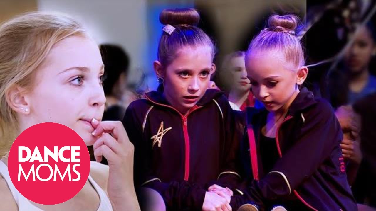 The Mini Duet BEATS the Junior Elite’s Duet (Season 7 Flashback) | Dance Moms