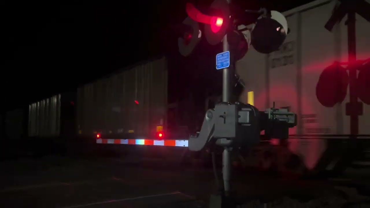 CSX M690 pulling a long consist in Rincon, GA 2/12/26