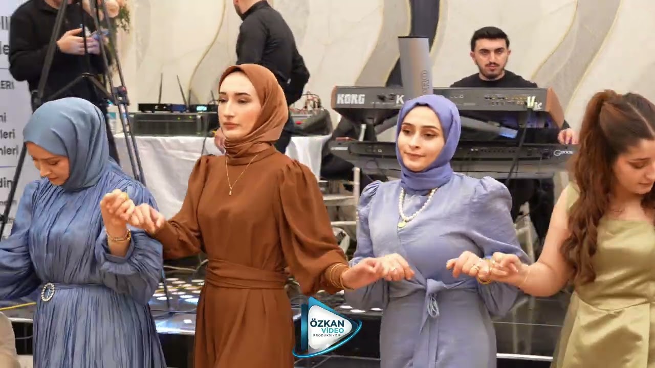 MAHSUM & EFETEKİN AİLESİ BİTLİS KINASI ÖZKAN VİDEO PRODUCTİON 