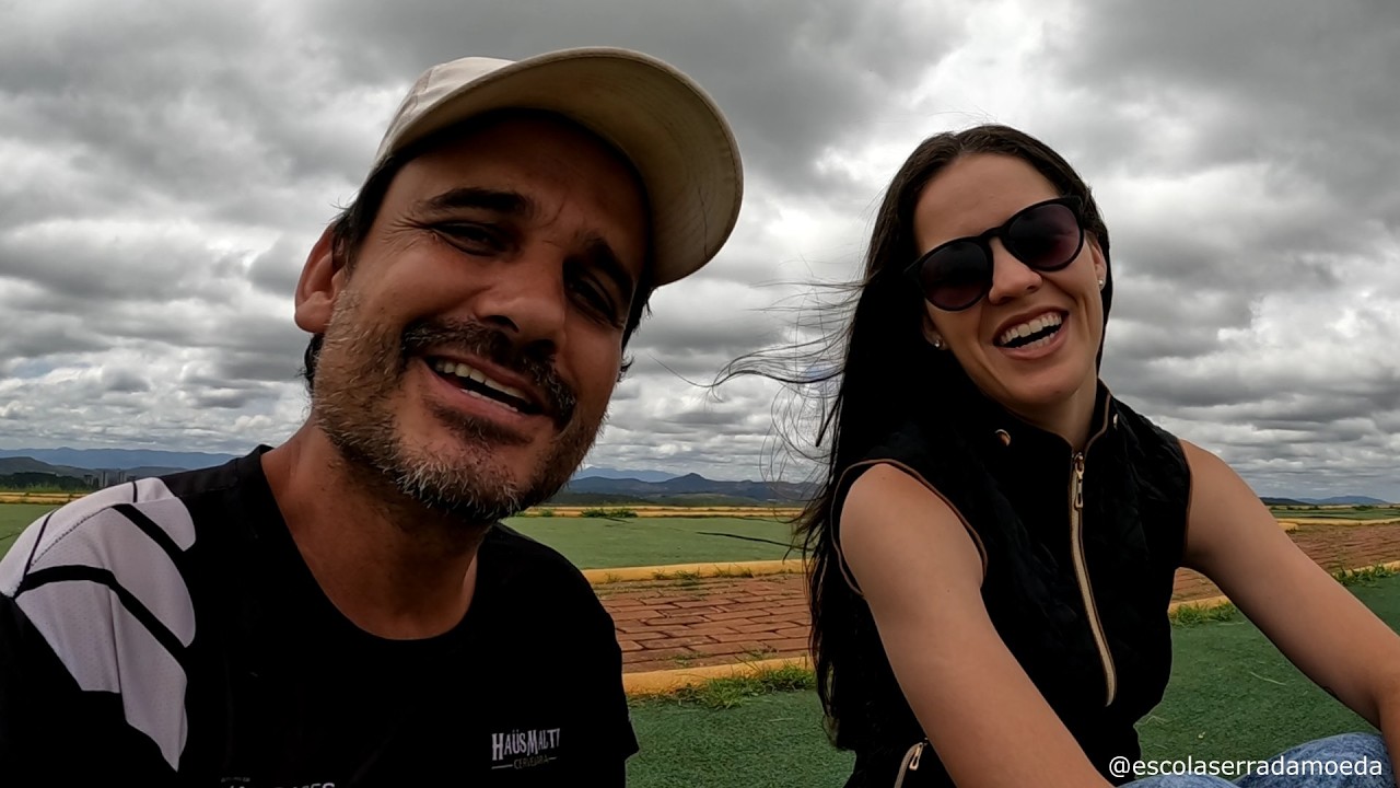 UM DIA ESPECIAL ! COMEMORANDO SEU DIA VOANDO PARAPENTE SERRA DA MOEDA COM A MELHOR VIBE ! BORA VOAR!
