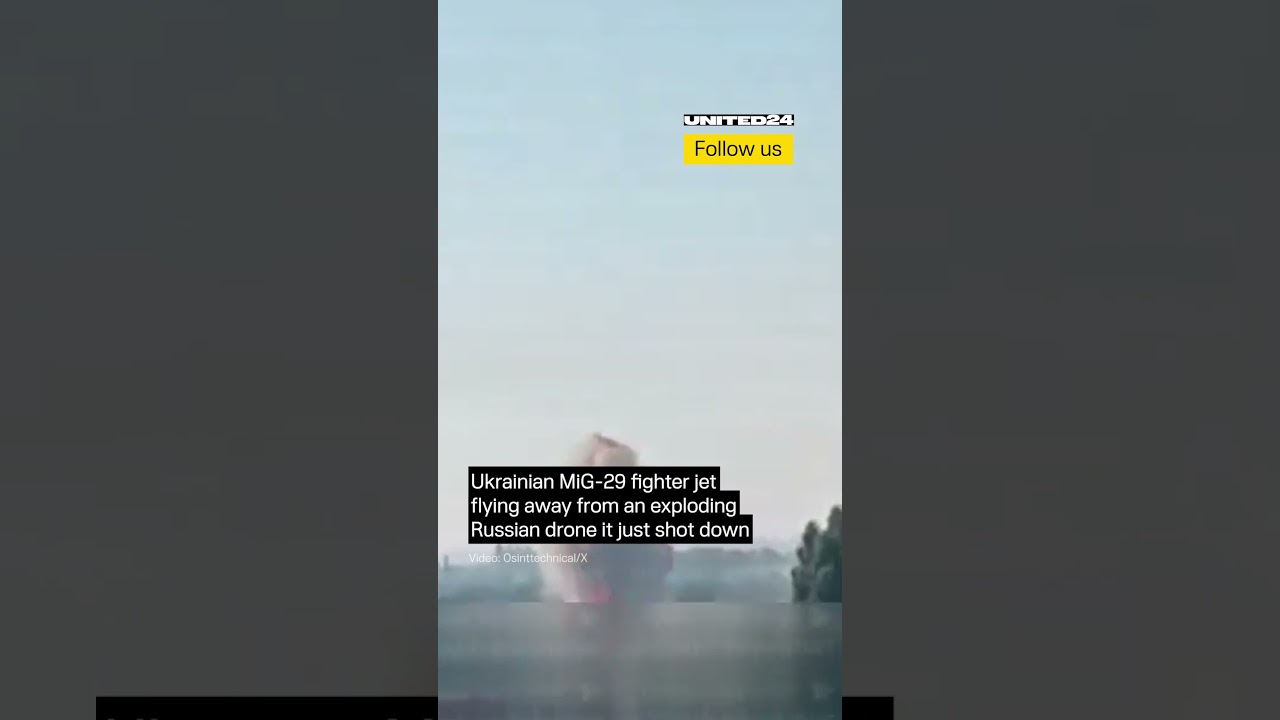 Ukrainian MiG-29 Fighter Jet Flying Away After Shooting Down Russian Drone #warinukraine