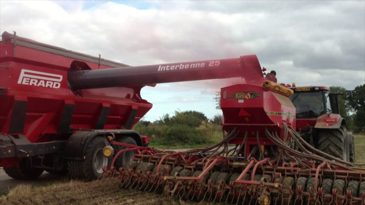 PERARD Interbenne &aacute;trak&oacute;kocsik - az &aacute;trak&oacute;k specialist&aacute;ja! Keresse az AgroFlex-n&eacute;l! www.agroflex.hu