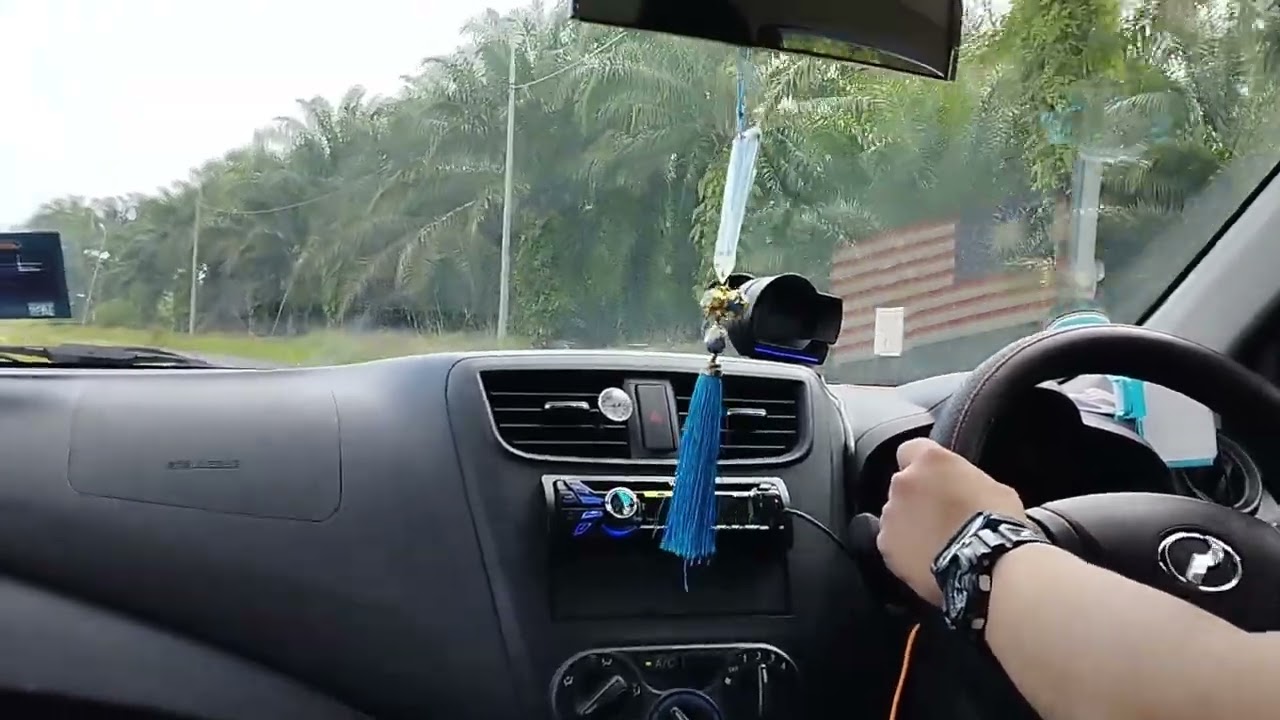 Axia E after 10,000km. Thoughts, road test and dislikes
