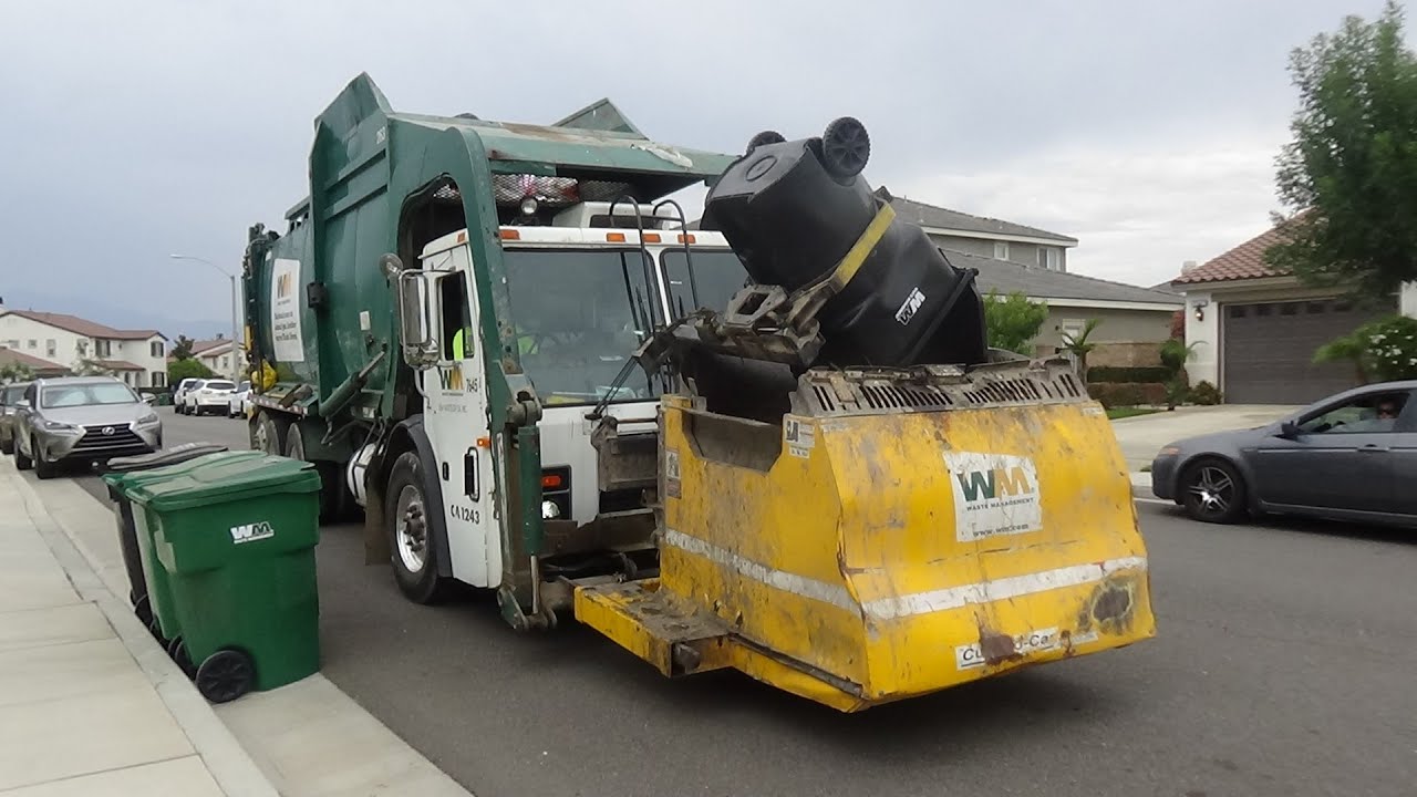 Waste Management LNG Mack Wittke Curotto Can- Eastvale