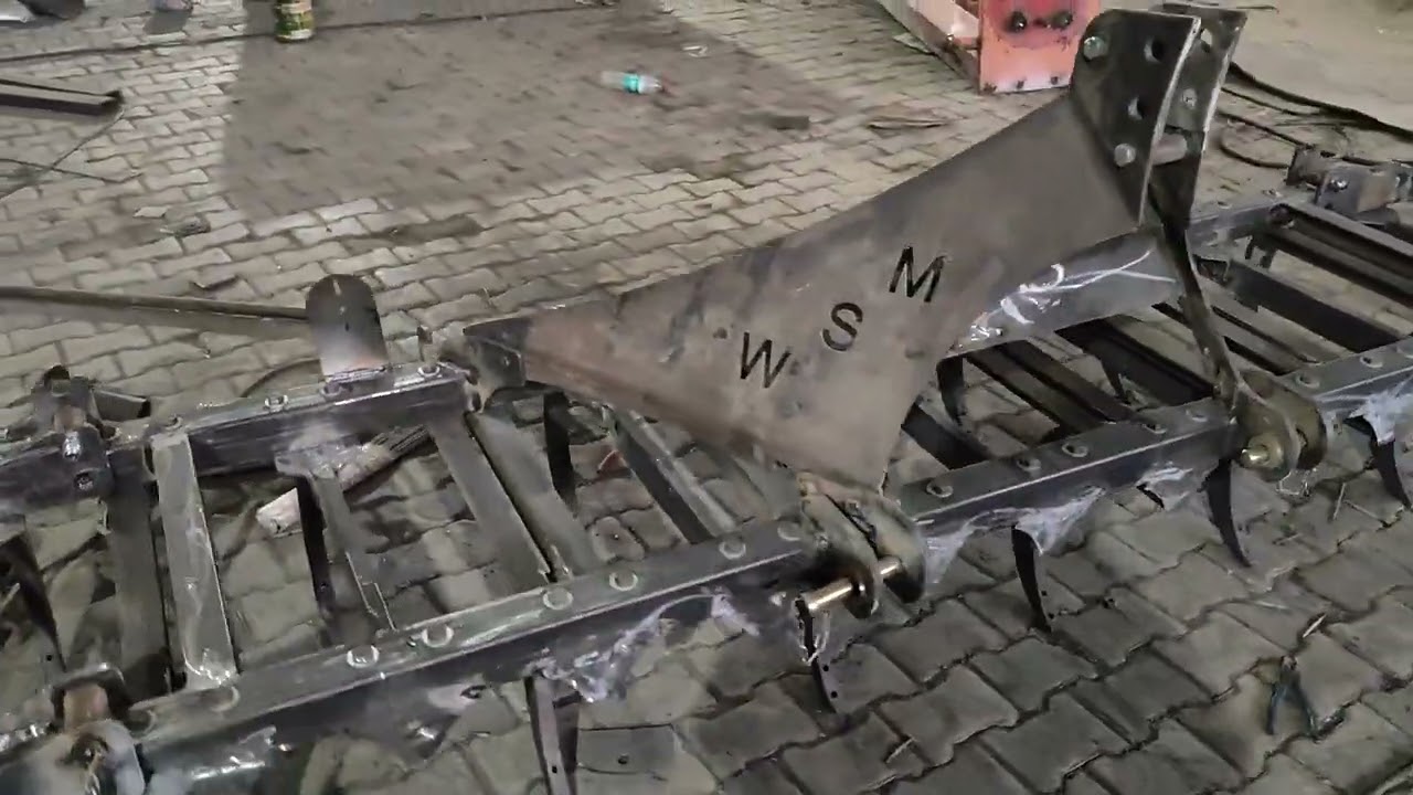 Folding cultivator kultiwator hall
