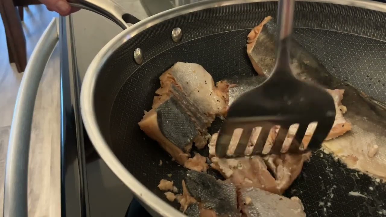Cooking Salmon 