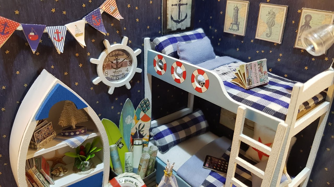 DIY Miniature dollhouse 