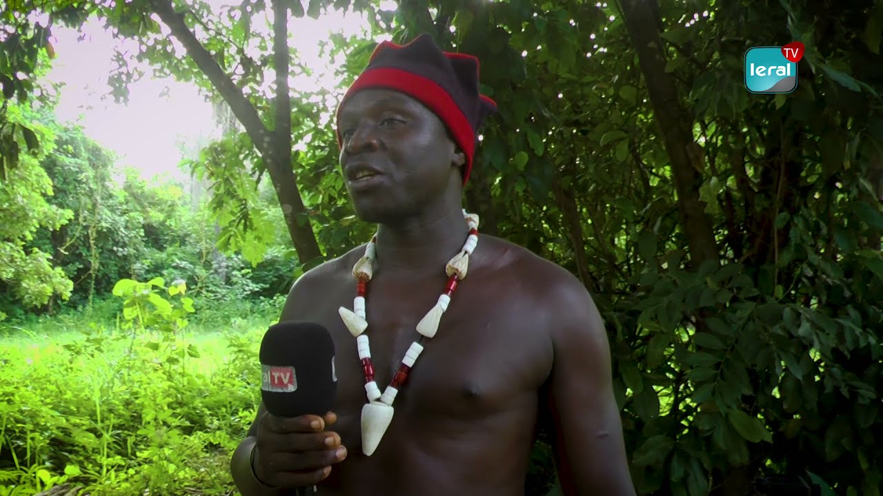 DOCUMENTAIRE - AU MUSEE DES FETICHEURS EN CASAMANCE - LERAL TV