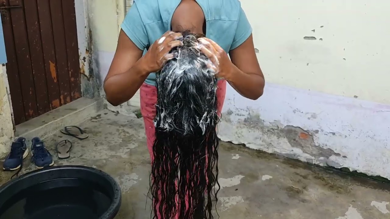 Just Shampooing My Long Hair – No Extra Steps II Long Hairs