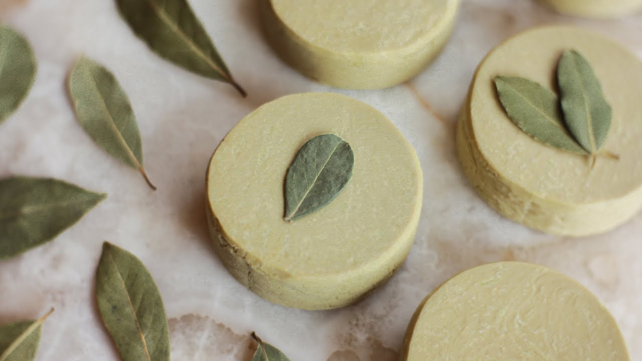 Pure olive oil & laurel leaf soap🍃 100% olive oil soap 🍃 Natural hot process recipe