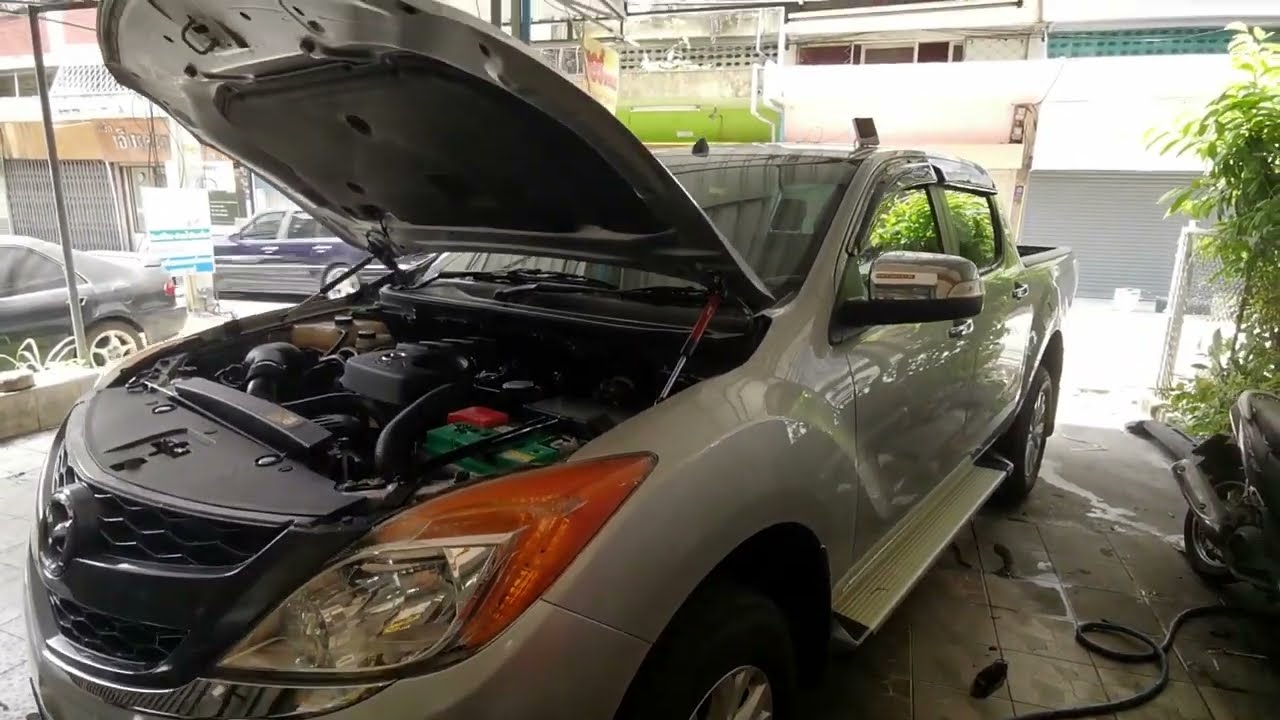 Mazda BT-50 Pro น้ำหยดในห้องโดยสาร เป็นทุกคัน