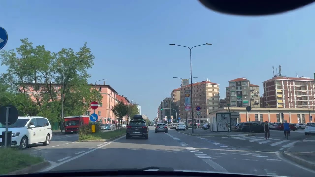 Drive through viale monza